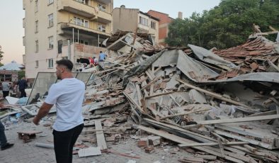 Balıkesir’de 6,1 büyüklüğünde deprem